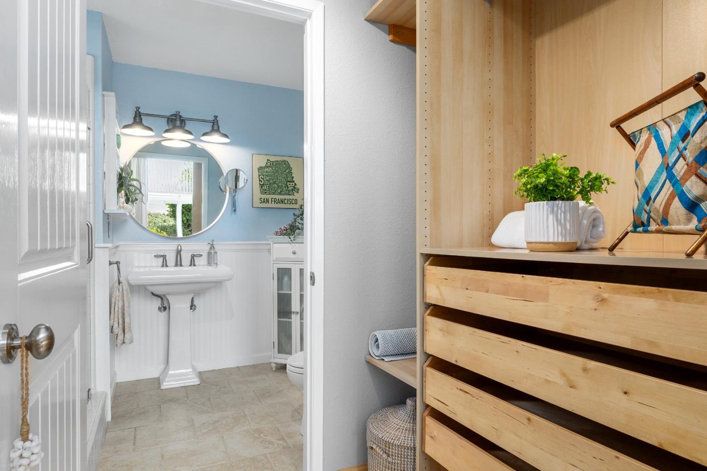 Detail Gallery Image 19 of 48 For 1203 Andrew Ln, Santa Cruz,  CA 95062 - 2 Beds | 2 Baths