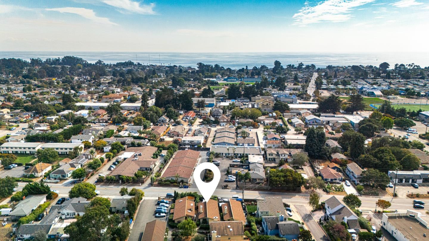 Detail Gallery Image 2 of 48 For 1203 Andrew Ln, Santa Cruz,  CA 95062 - 2 Beds | 2 Baths