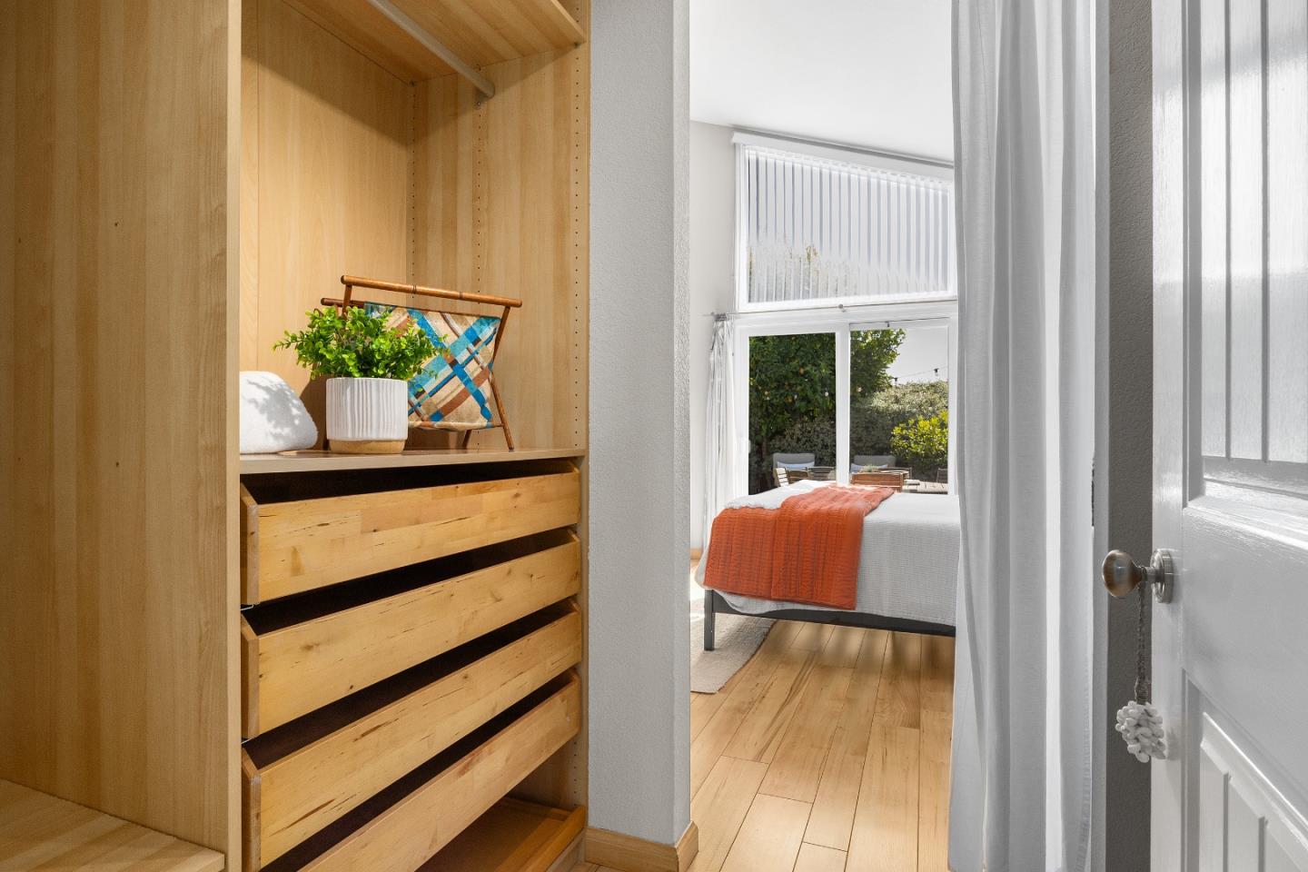 Detail Gallery Image 22 of 48 For 1203 Andrew Ln, Santa Cruz,  CA 95062 - 2 Beds | 2 Baths