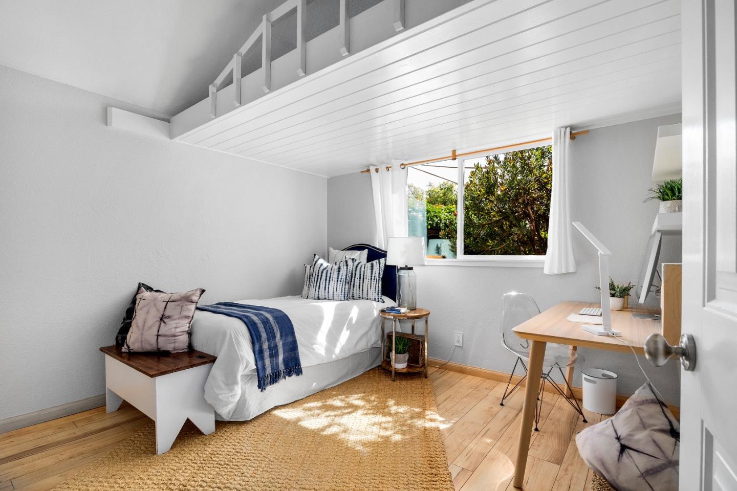 Detail Gallery Image 23 of 48 For 1203 Andrew Ln, Santa Cruz,  CA 95062 - 2 Beds | 2 Baths