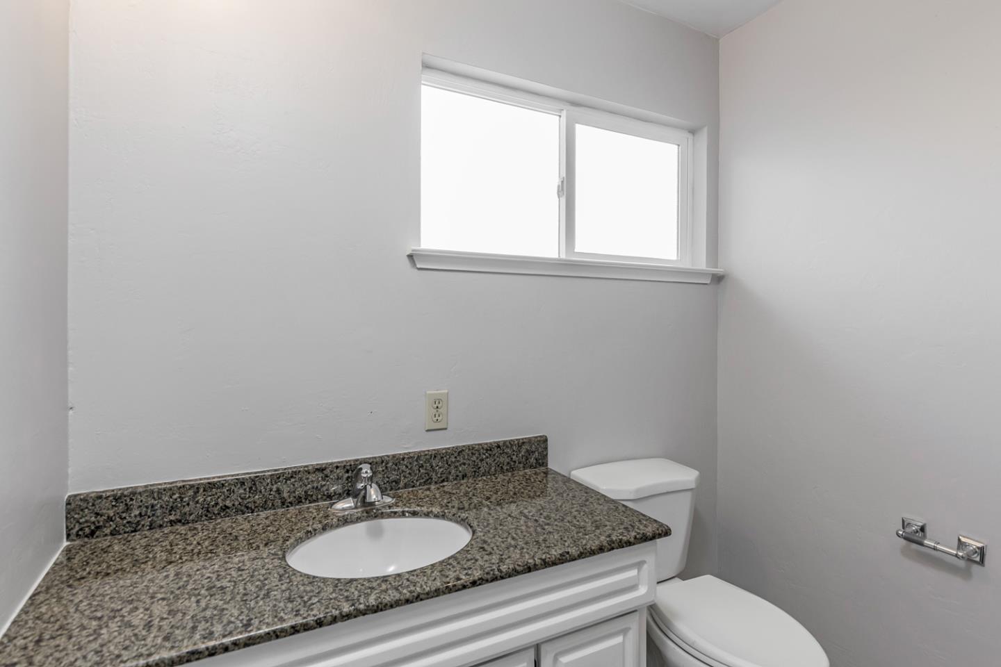 Detail Gallery Image 24 of 34 For 875 Emory Ave, Campbell,  CA 95008 - 4 Beds | 4 Baths