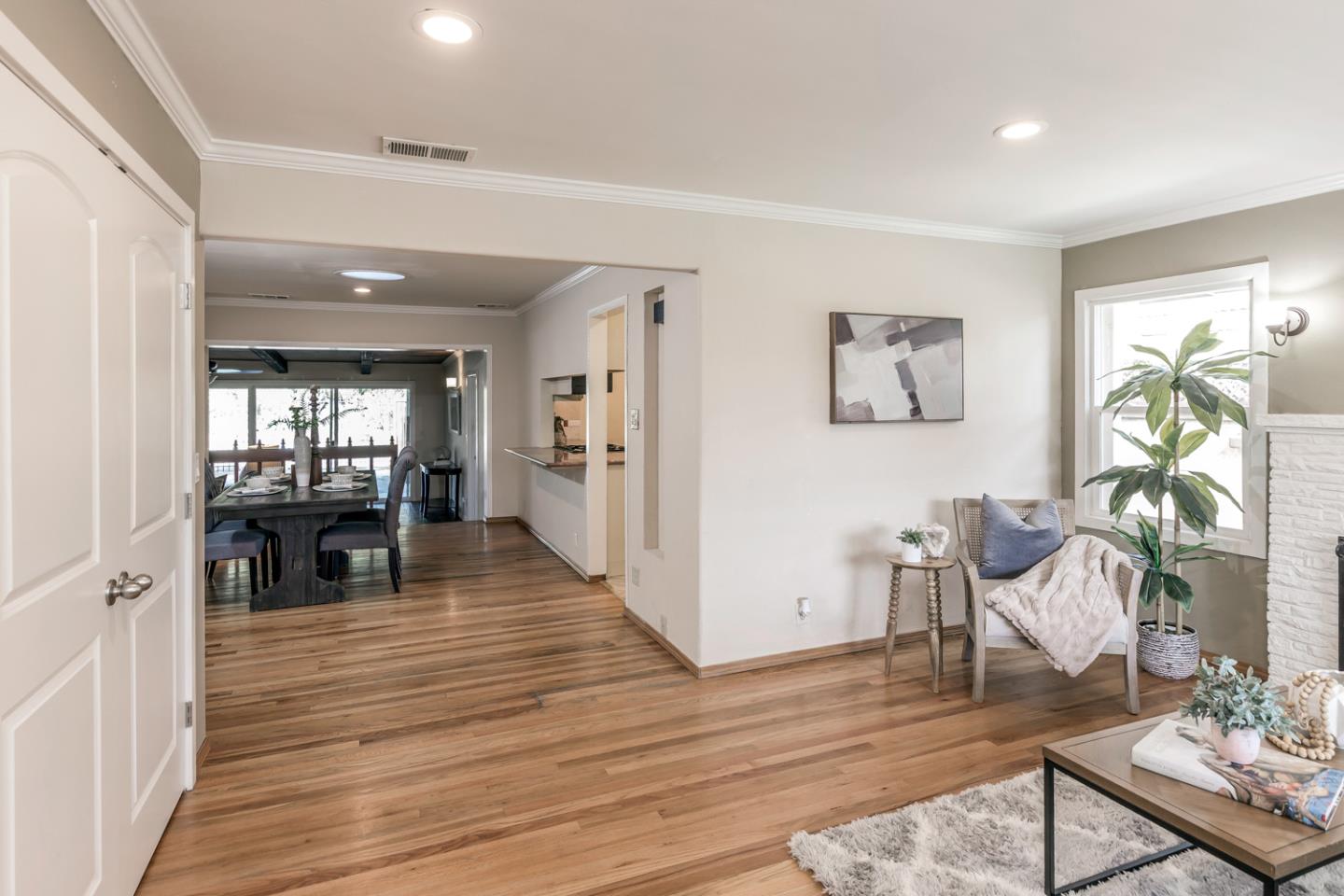 Detail Gallery Image 6 of 34 For 875 Emory Ave, Campbell,  CA 95008 - 4 Beds | 4 Baths