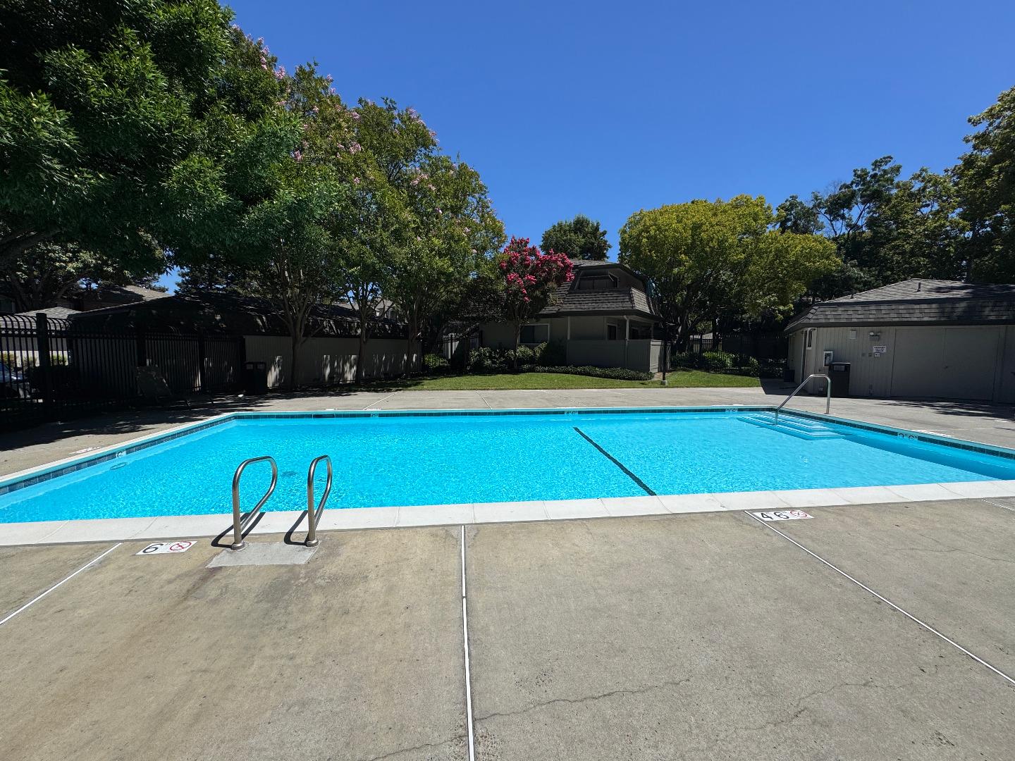 Detail Gallery Image 18 of 19 For 3016 Shadow Springs Pl, San Jose,  CA 95121 - 2 Beds | 1 Baths