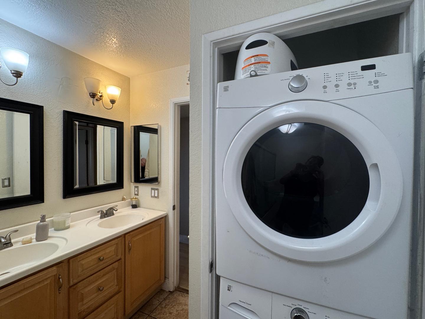 Detail Gallery Image 7 of 19 For 3016 Shadow Springs Pl, San Jose,  CA 95121 - 2 Beds | 1 Baths