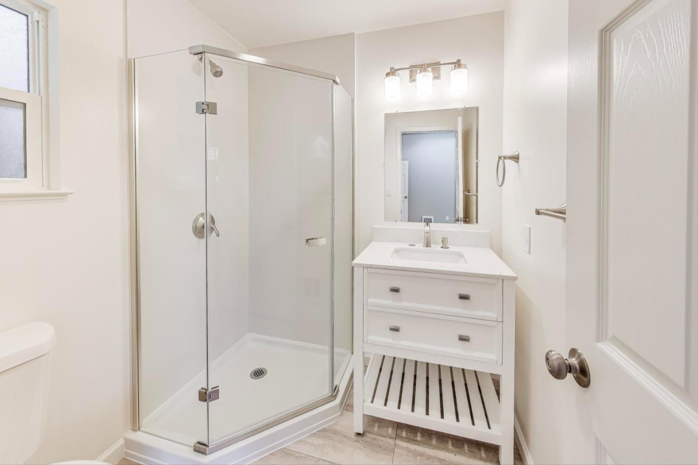 Detail Gallery Image 10 of 22 For 2652 Ponce Ave, Belmont,  CA 94002 - 3 Beds | 2 Baths