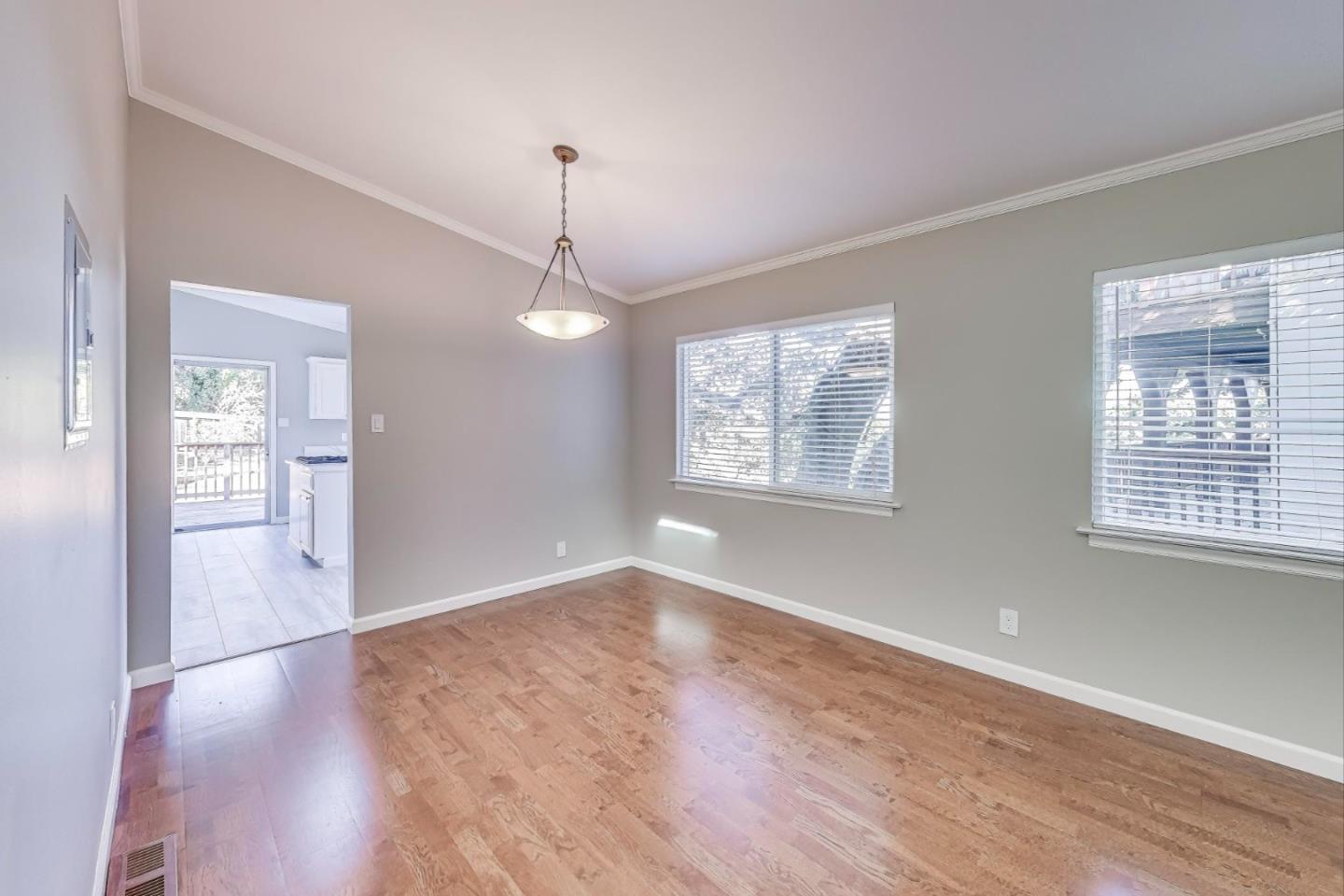 Detail Gallery Image 17 of 22 For 2652 Ponce Ave, Belmont,  CA 94002 - 3 Beds | 2 Baths