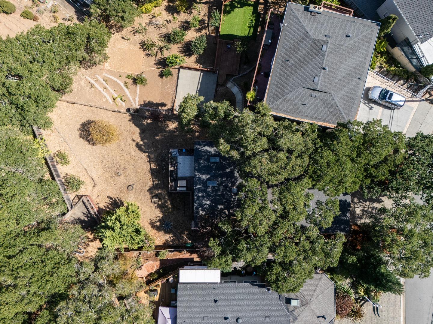 Detail Gallery Image 4 of 22 For 2652 Ponce Ave, Belmont,  CA 94002 - 3 Beds | 2 Baths