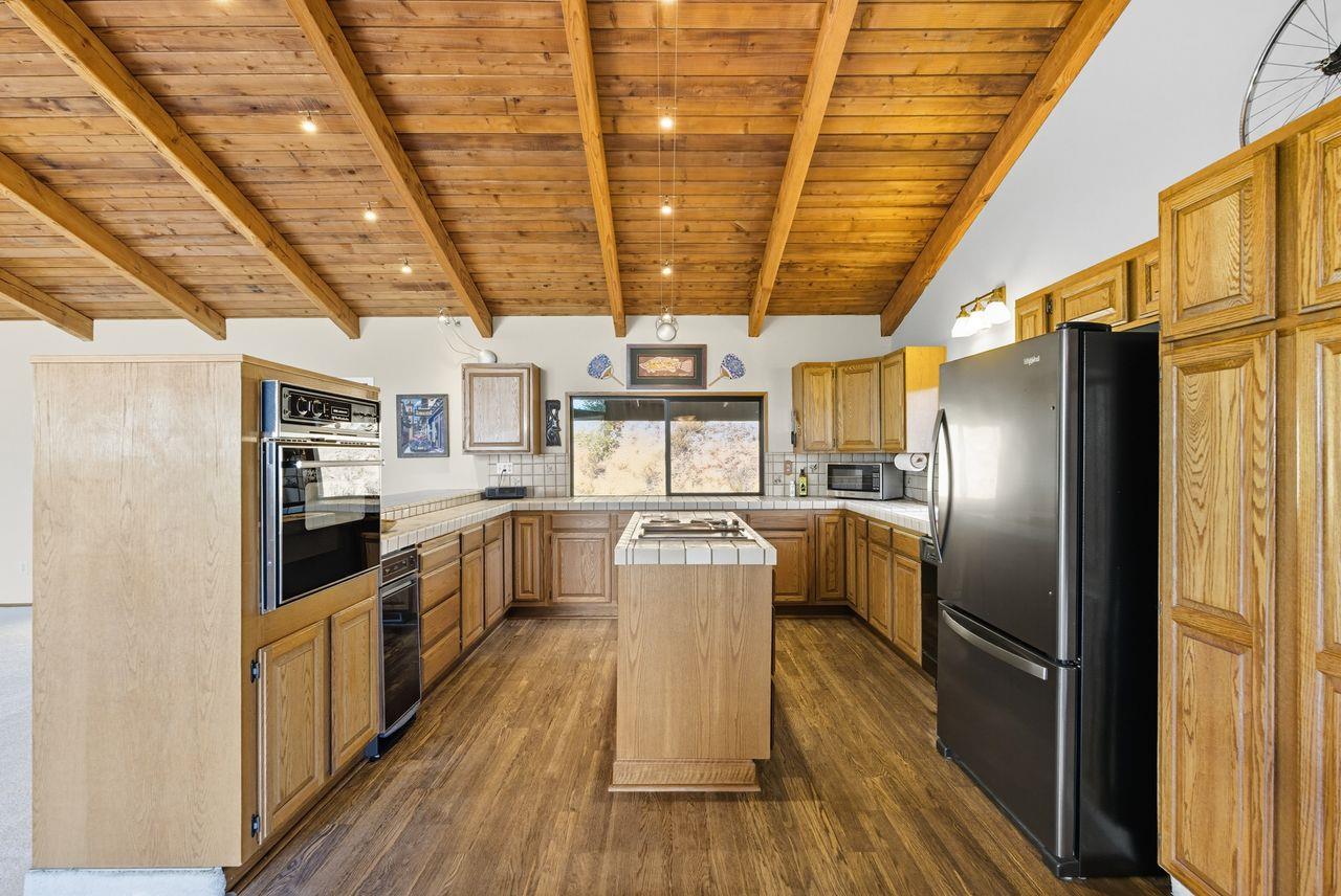 Detail Gallery Image 16 of 19 For 22721 Oak Flat Rd, Los Gatos,  CA 95033 - 4 Beds | 2/1 Baths