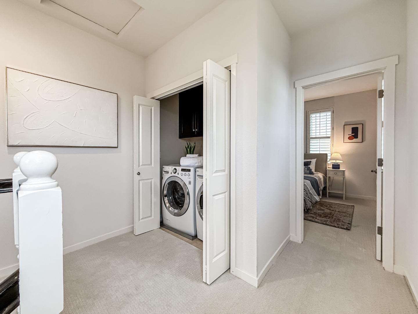 Detail Gallery Image 34 of 46 For 311 Geary Way, Mountain View,  CA 94041 - 4 Beds | 4 Baths