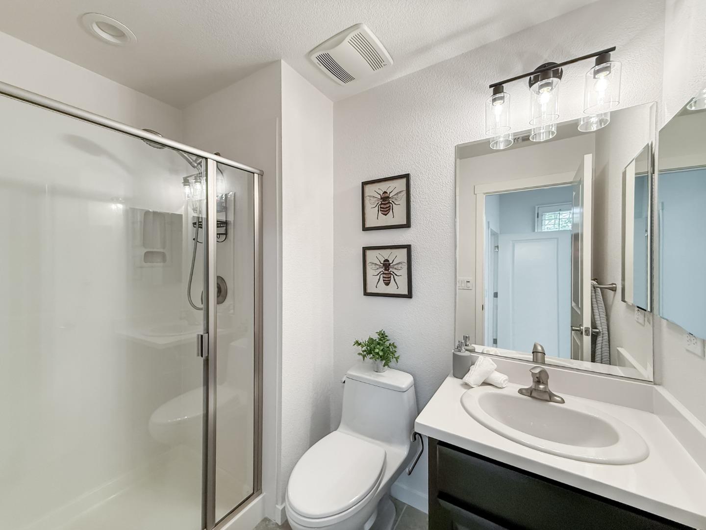 Detail Gallery Image 37 of 46 For 311 Geary Way, Mountain View,  CA 94041 - 4 Beds | 4 Baths