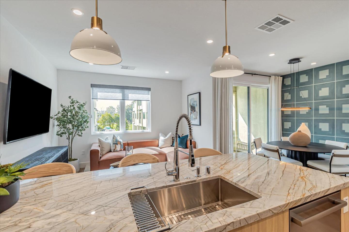 Detail Gallery Image 29 of 42 For 2871 Josephine Ln, Palo Alto,  CA 94303 - 3 Beds | 3 Baths