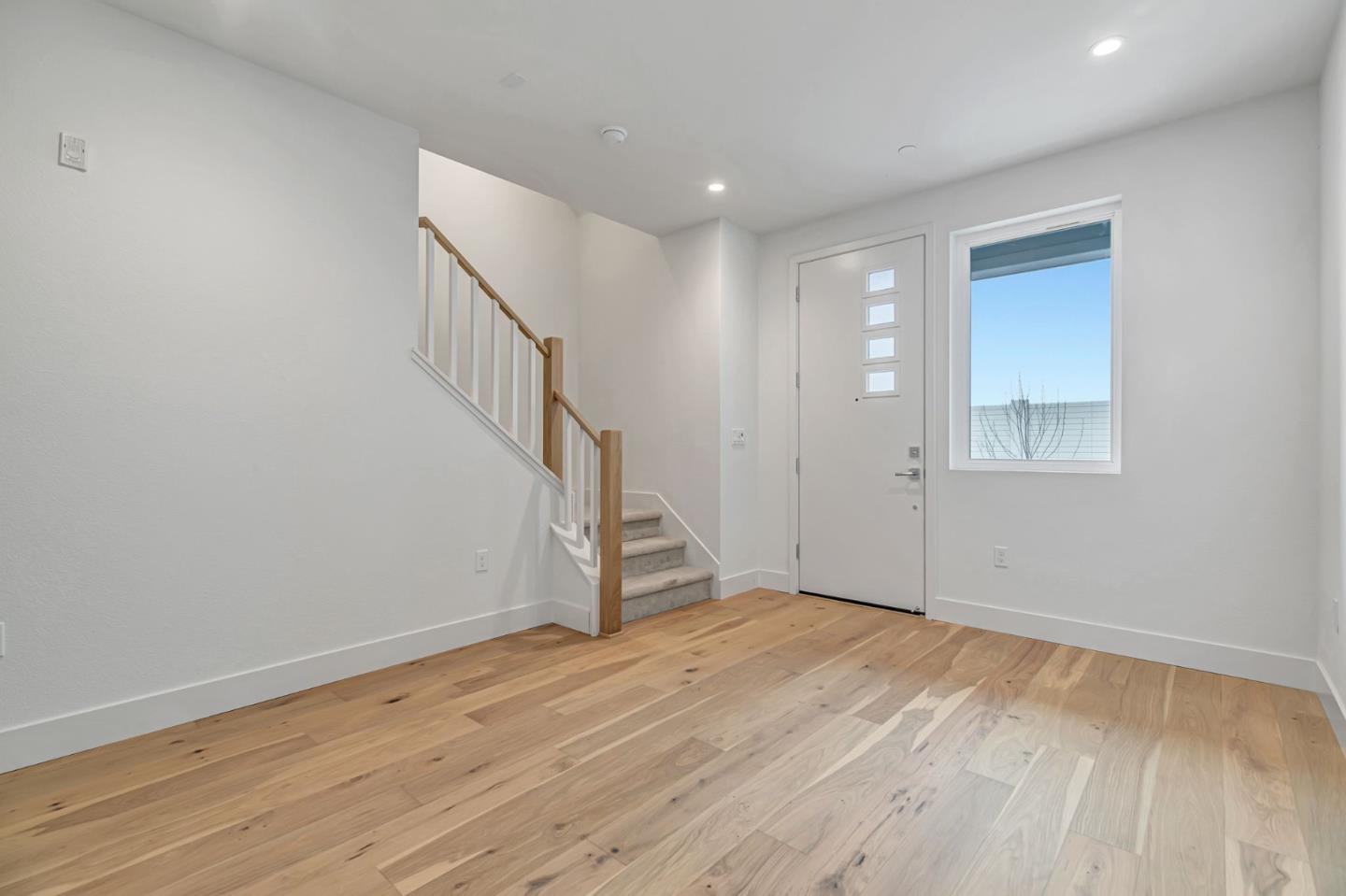 Detail Gallery Image 4 of 42 For 2871 Josephine Ln, Palo Alto,  CA 94303 - 3 Beds | 3 Baths