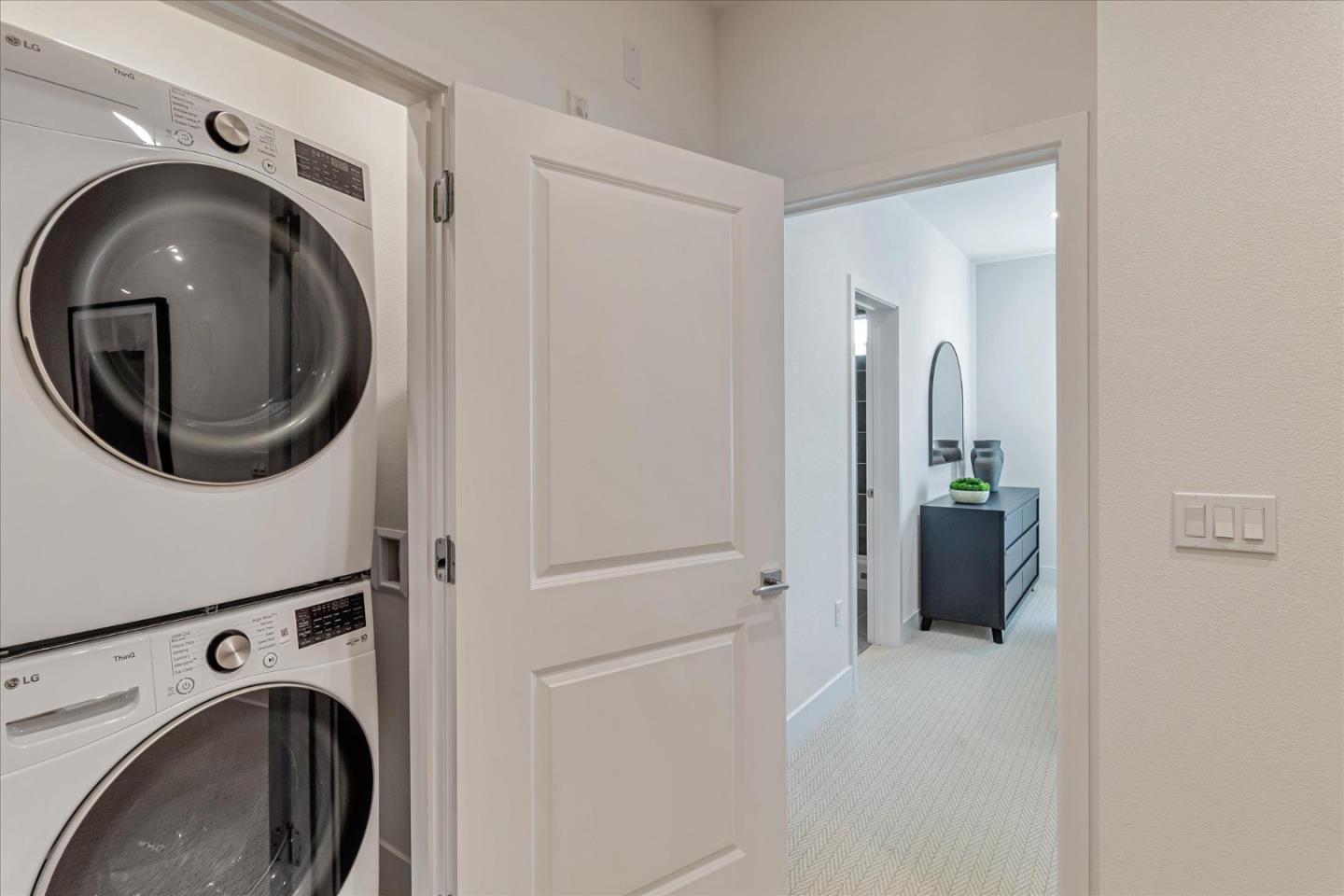 Detail Gallery Image 41 of 42 For 2871 Josephine Ln, Palo Alto,  CA 94303 - 3 Beds | 3 Baths