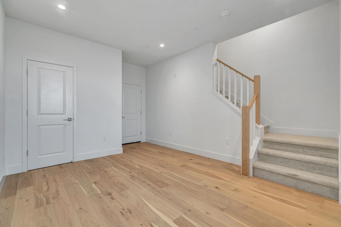 Detail Gallery Image 5 of 42 For 2871 Josephine Ln, Palo Alto,  CA 94303 - 3 Beds | 3 Baths