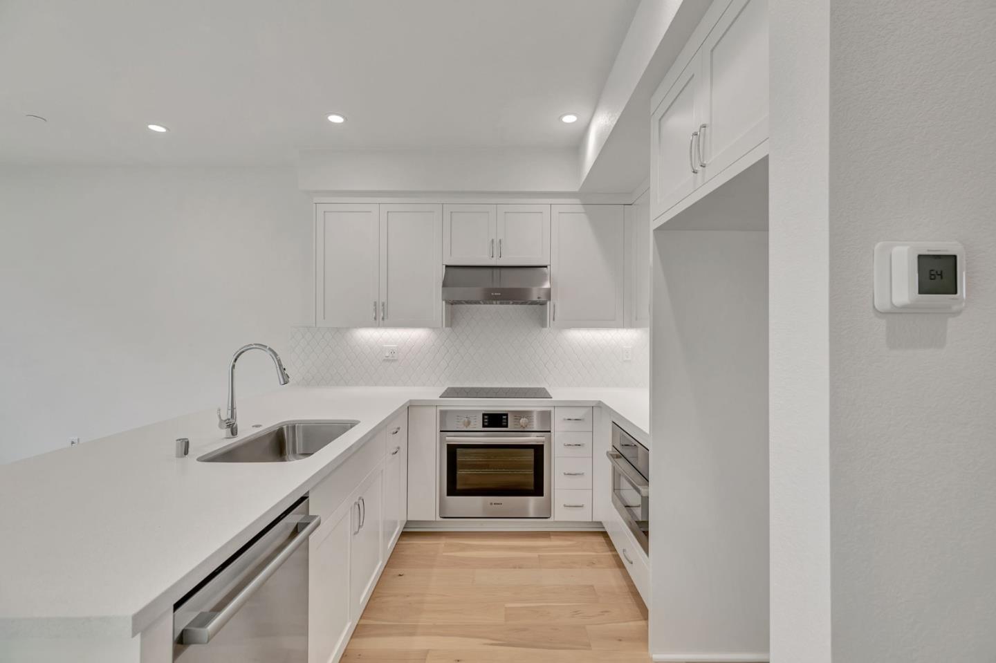 Detail Gallery Image 7 of 42 For 2871 Josephine Ln, Palo Alto,  CA 94303 - 3 Beds | 3 Baths