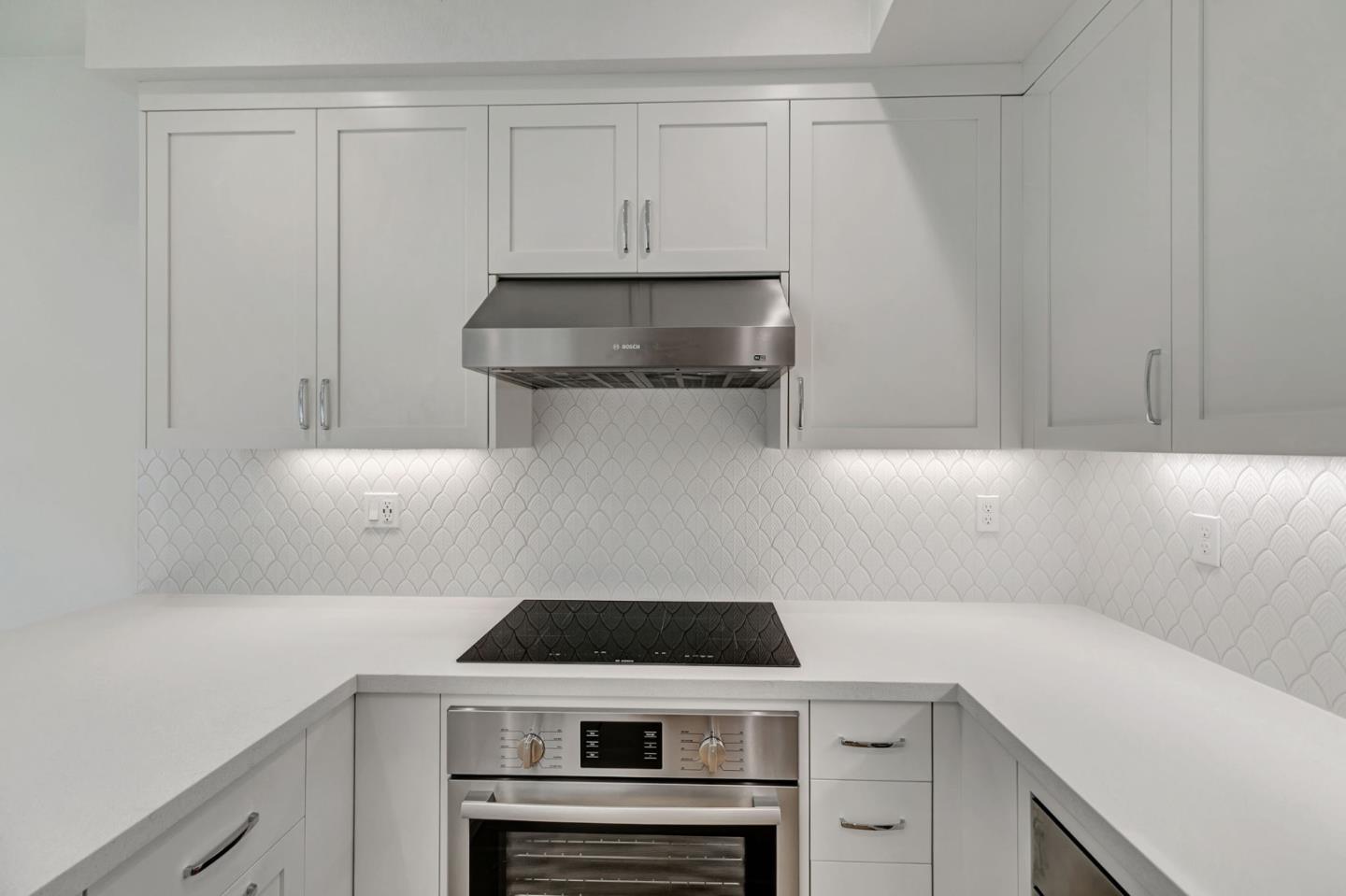 Detail Gallery Image 8 of 42 For 2871 Josephine Ln, Palo Alto,  CA 94303 - 3 Beds | 3 Baths