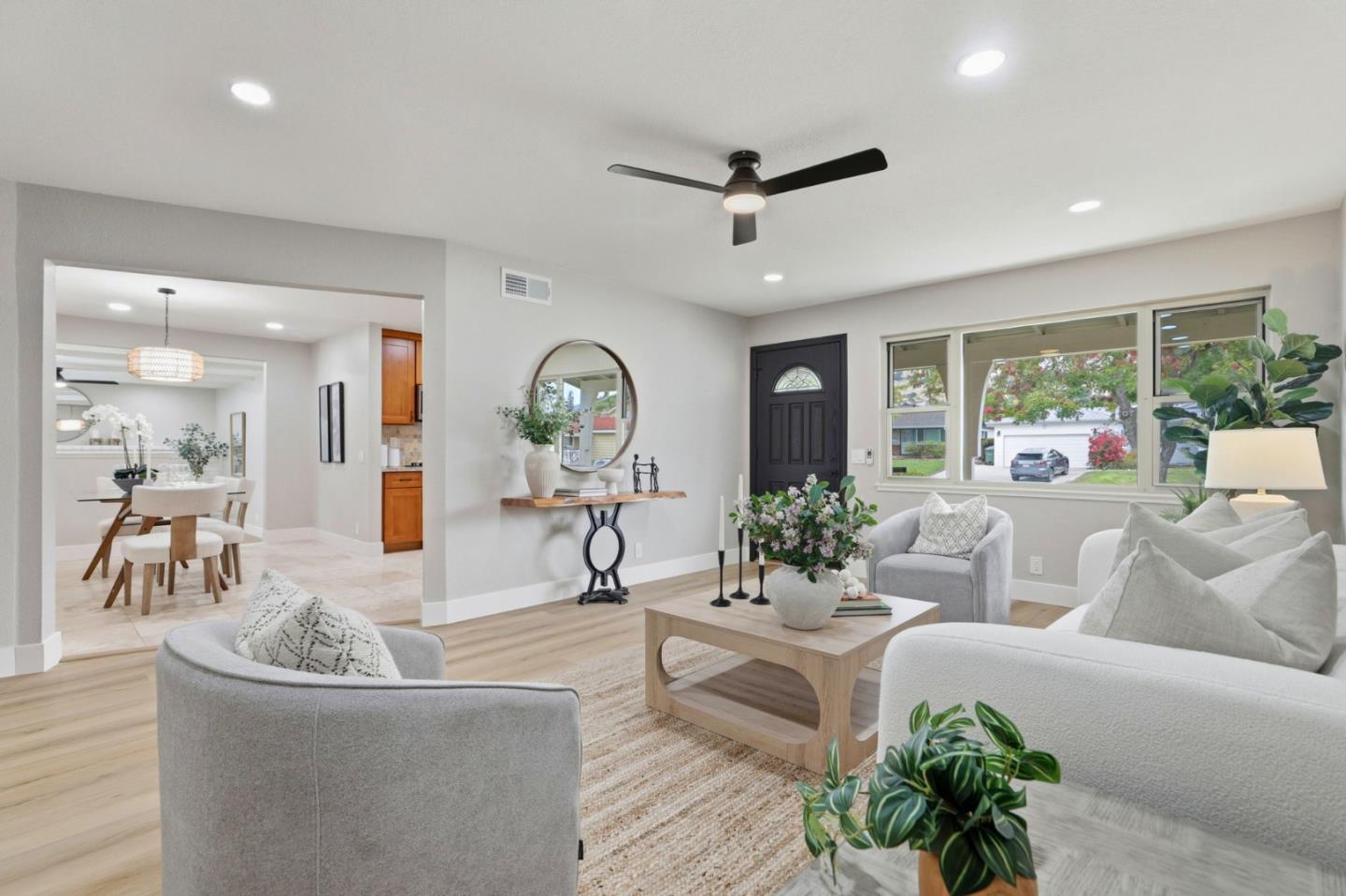 Detail Gallery Image 10 of 42 For 1103 Somerset Dr, San Jose,  CA 95132 - 4 Beds | 2 Baths