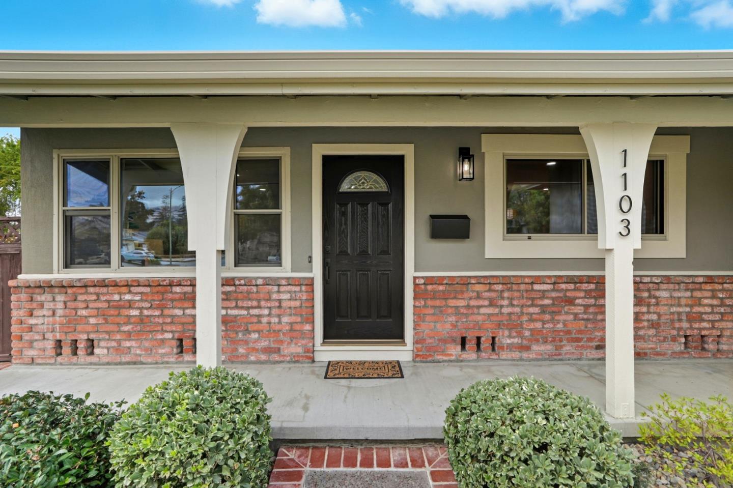 Detail Gallery Image 6 of 42 For 1103 Somerset Dr, San Jose,  CA 95132 - 4 Beds | 2 Baths