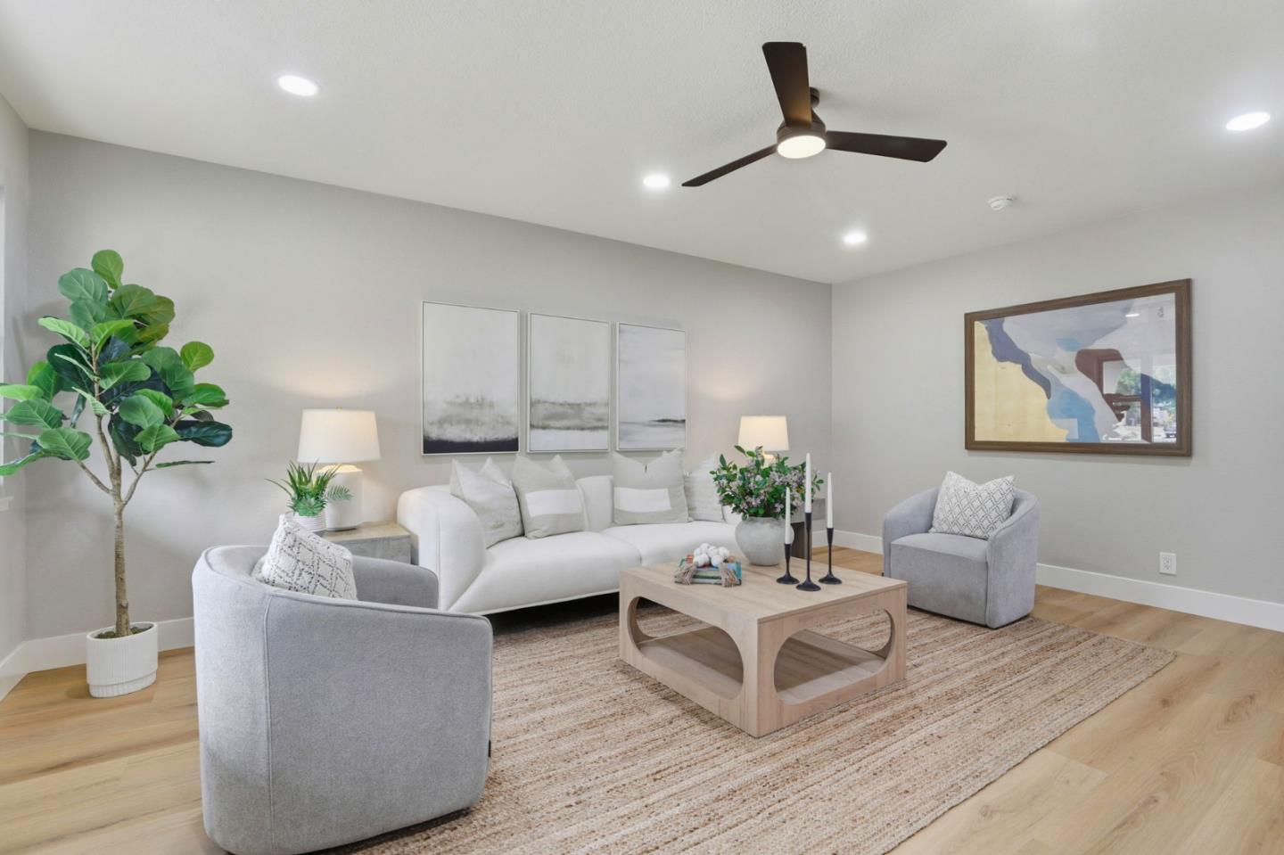 Detail Gallery Image 8 of 42 For 1103 Somerset Dr, San Jose,  CA 95132 - 4 Beds | 2 Baths