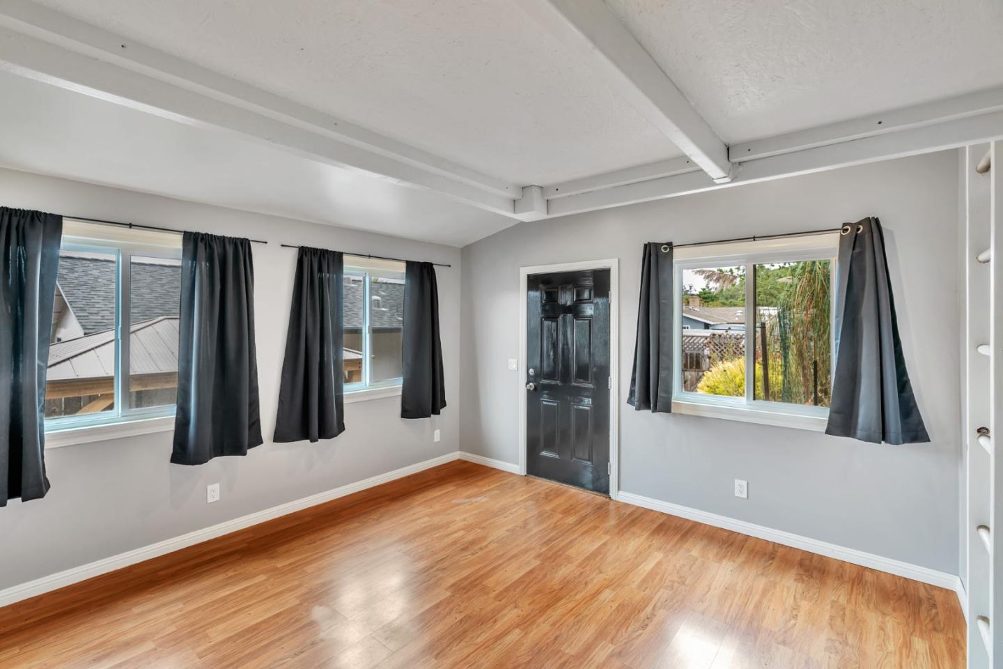 Detail Gallery Image 21 of 32 For 7561 Chester Dr, Salinas,  CA 93907 - 3 Beds | 2 Baths