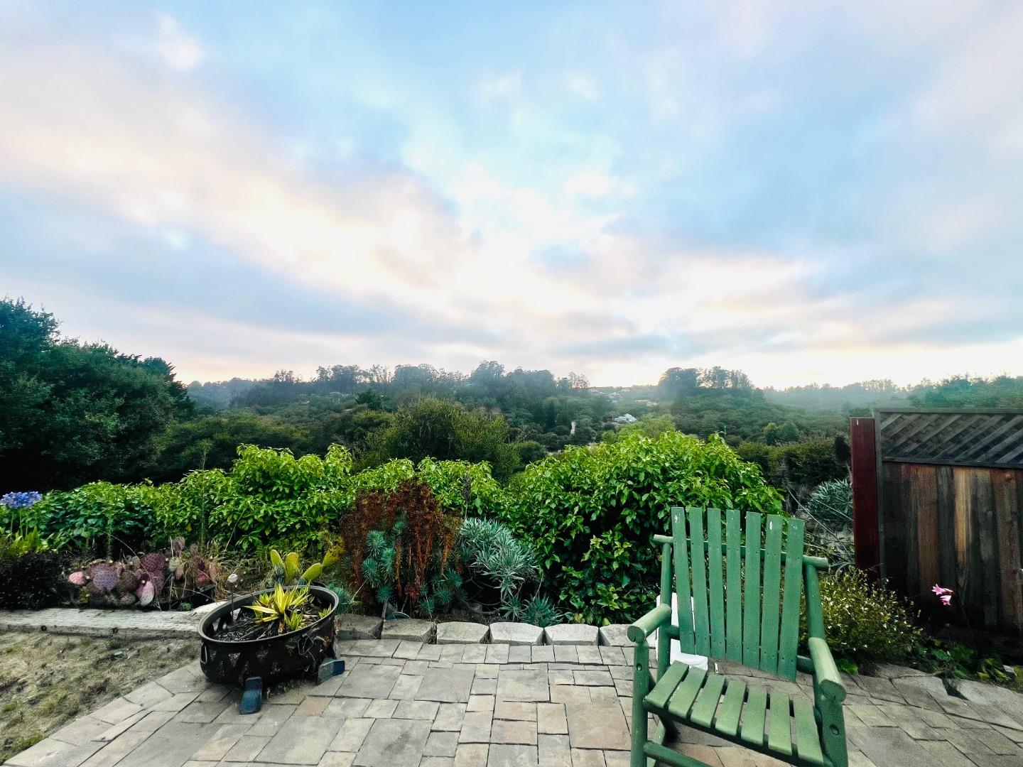 Detail Gallery Image 3 of 32 For 7561 Chester Dr, Salinas,  CA 93907 - 3 Beds | 2 Baths