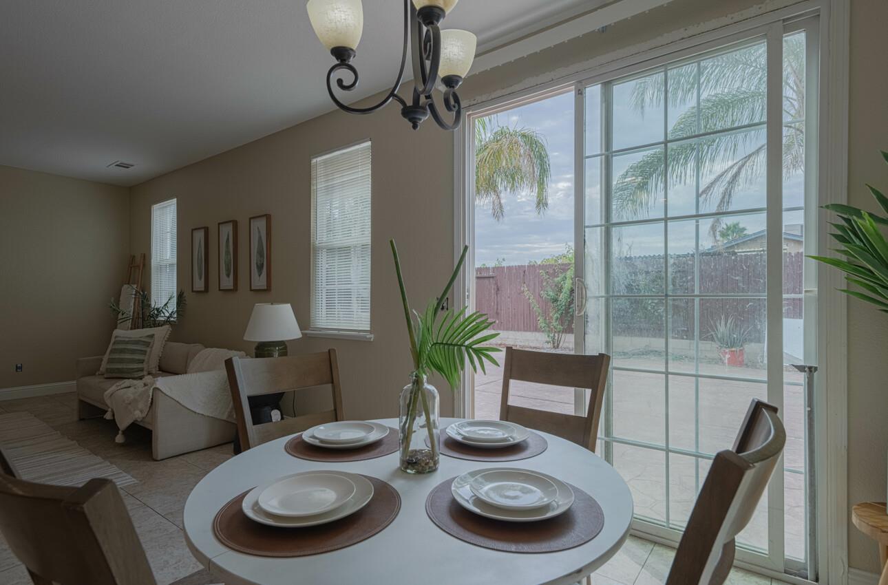 Detail Gallery Image 11 of 41 For 1592 Lacreta Ave, Madera,  CA 93638 - 4 Beds | 2 Baths