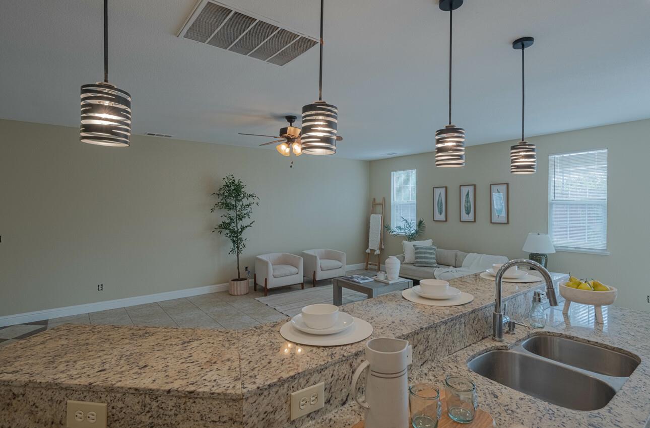 Detail Gallery Image 18 of 41 For 1592 Lacreta Ave, Madera,  CA 93638 - 4 Beds | 2 Baths