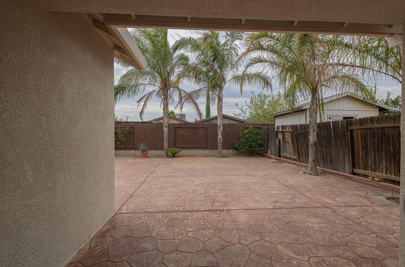 Detail Gallery Image 21 of 41 For 1592 Lacreta Ave, Madera,  CA 93638 - 4 Beds | 2 Baths