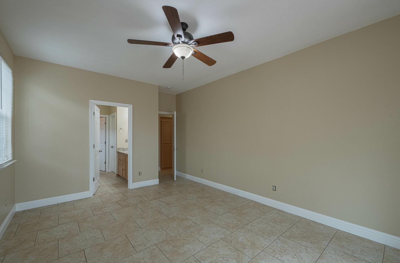 Detail Gallery Image 24 of 41 For 1592 Lacreta Ave, Madera,  CA 93638 - 4 Beds | 2 Baths