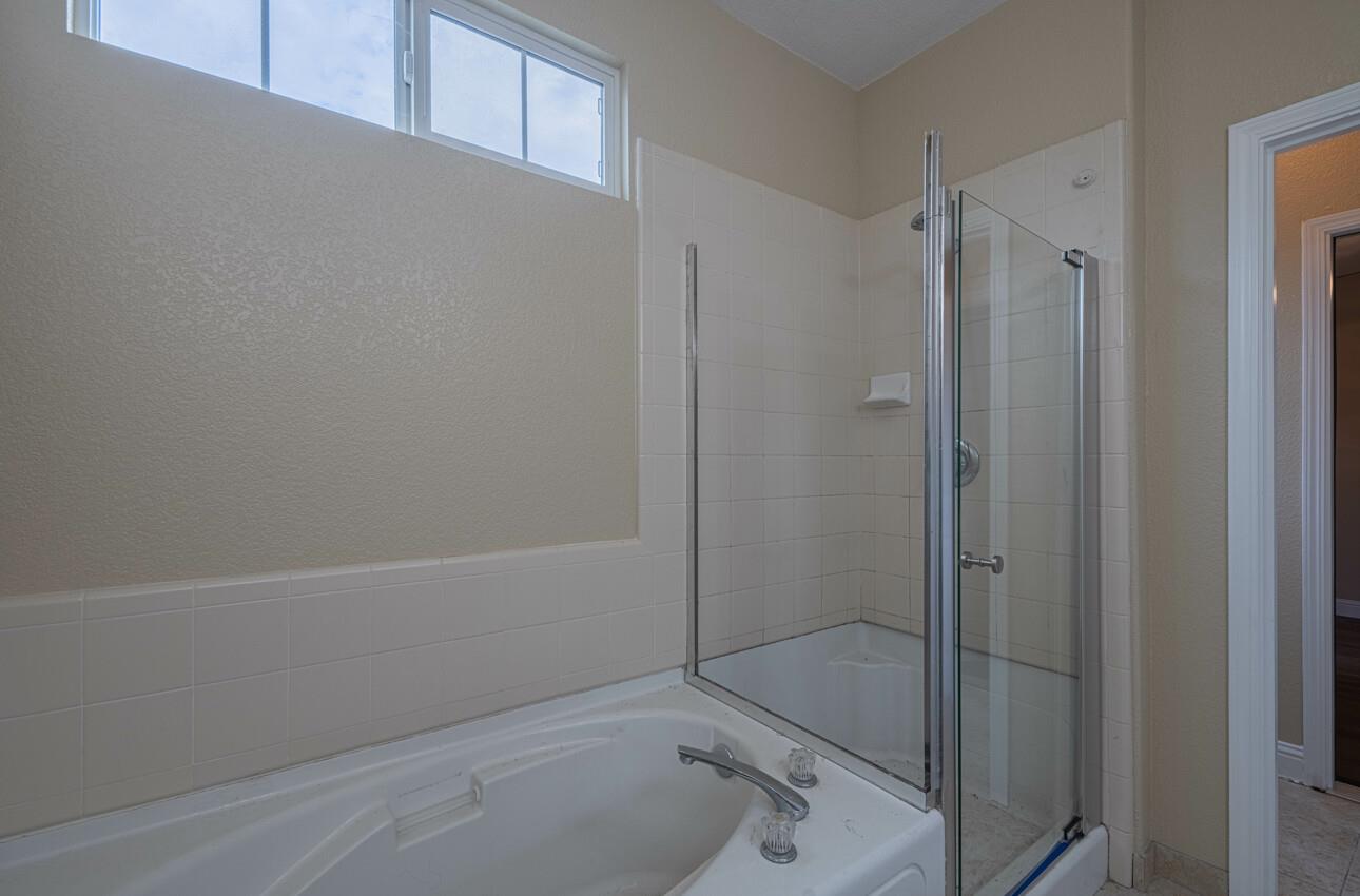 Detail Gallery Image 26 of 41 For 1592 Lacreta Ave, Madera,  CA 93638 - 4 Beds | 2 Baths