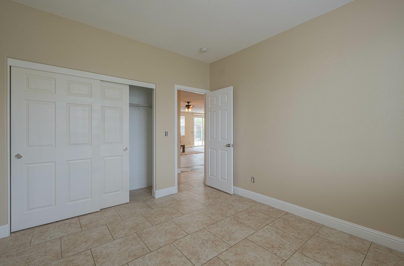 Detail Gallery Image 36 of 41 For 1592 Lacreta Ave, Madera,  CA 93638 - 4 Beds | 2 Baths