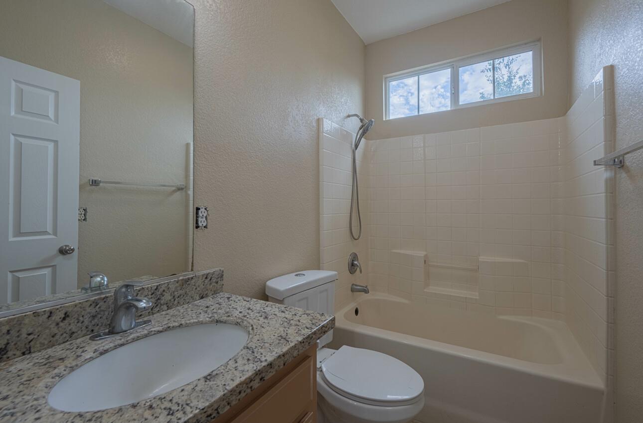 Detail Gallery Image 39 of 41 For 1592 Lacreta Ave, Madera,  CA 93638 - 4 Beds | 2 Baths