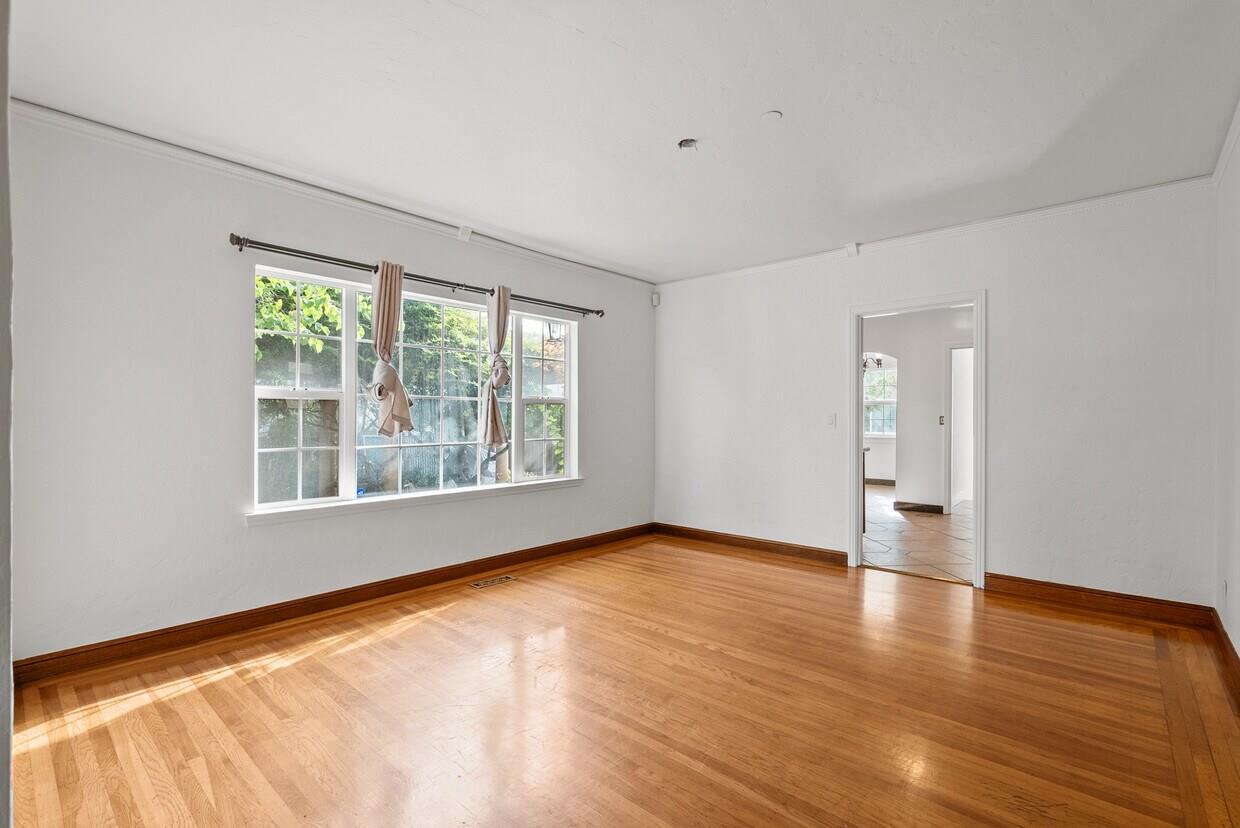 Detail Gallery Image 19 of 53 For 58 E 39th Ave, San Mateo,  CA 94403 - – Beds | – Baths