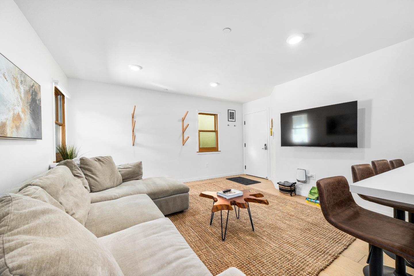 Detail Gallery Image 24 of 46 For 208 Capitola Ave, Capitola,  CA 95010 - – Beds | – Baths