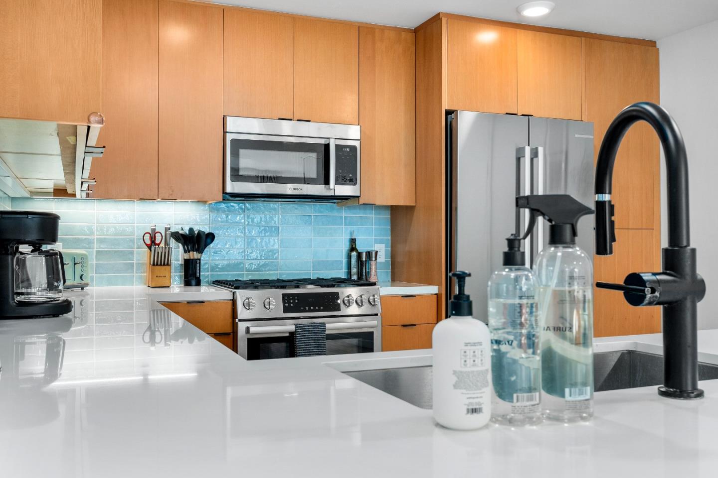 Detail Gallery Image 7 of 46 For 208 Capitola Ave, Capitola,  CA 95010 - – Beds | – Baths