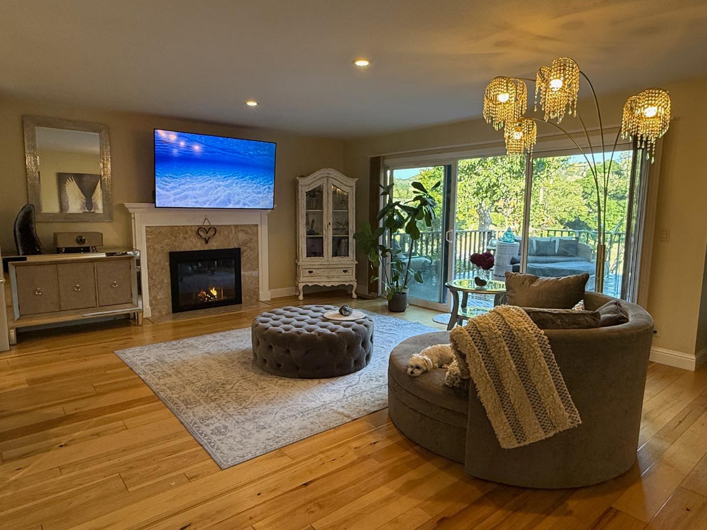 Detail Gallery Image 13 of 48 For Slns-Mty Hwy,  Salinas,  CA 93908 - 2 Beds | 2 Baths