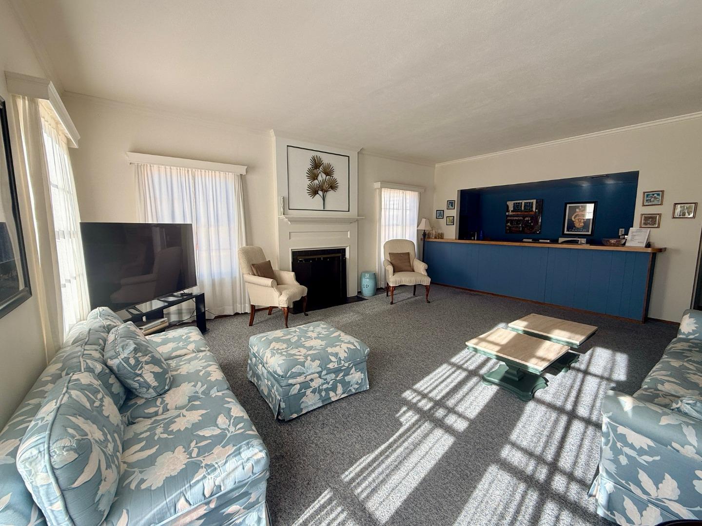 Detail Gallery Image 37 of 48 For Slns-Mty Hwy,  Salinas,  CA 93908 - 2 Beds | 2 Baths