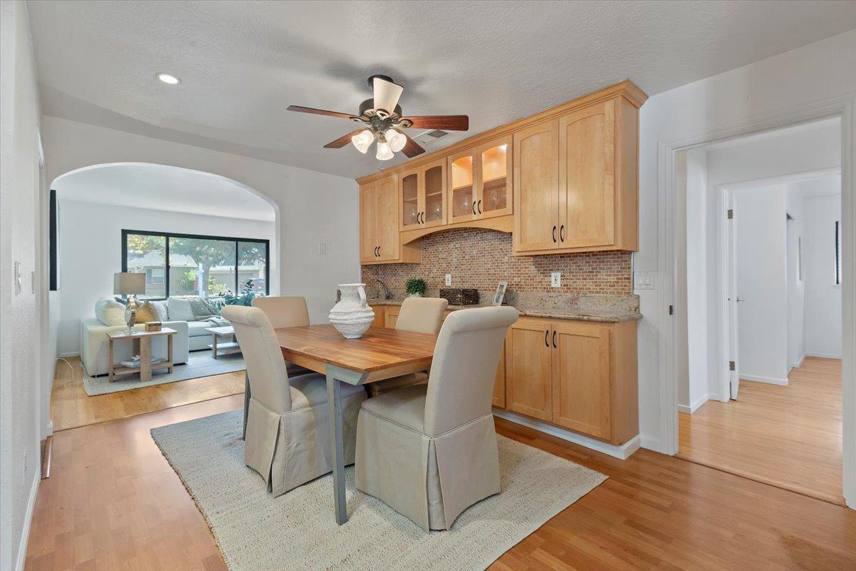 Detail Gallery Image 10 of 26 For 875 Mckendrie St, San Jose,  CA 95126 - 3 Beds | 1/1 Baths