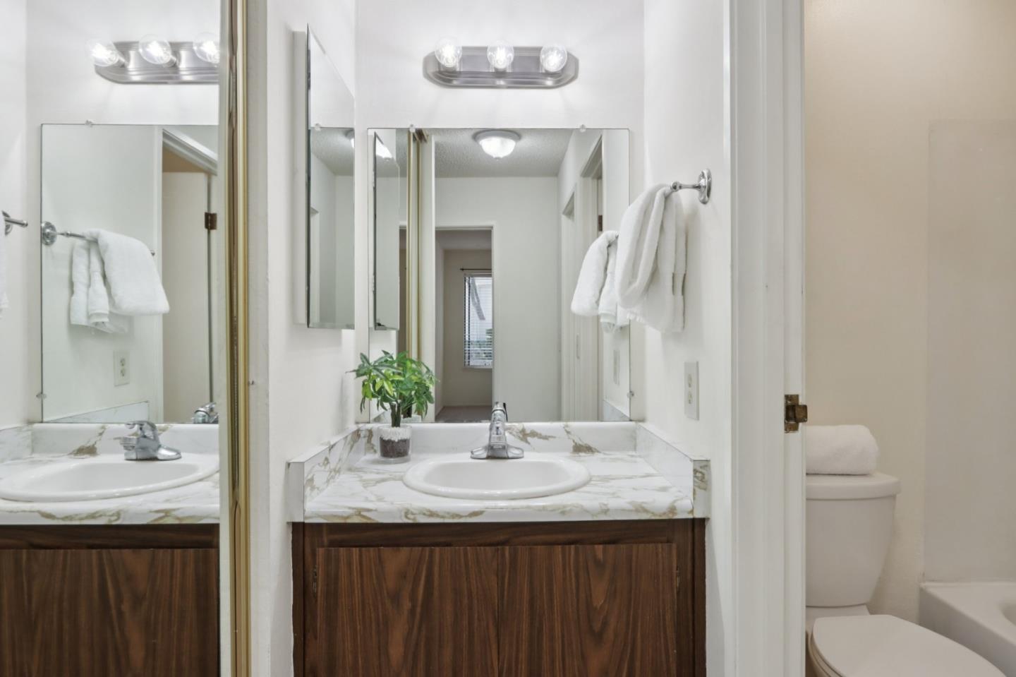 Detail Gallery Image 13 of 27 For 4205 Golden Oaks Ln, Monterey,  CA 93940 - 1 Beds | 1 Baths