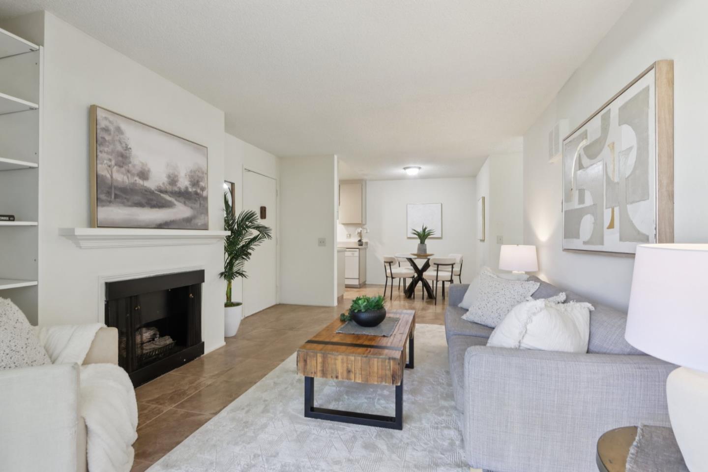 Detail Gallery Image 4 of 27 For 4205 Golden Oaks Ln, Monterey,  CA 93940 - 1 Beds | 1 Baths