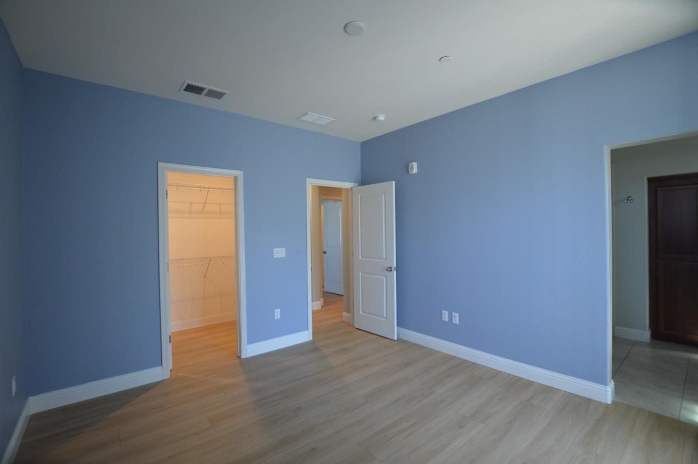 Detail Gallery Image 12 of 13 For 315 Wild Rose Way, Milpitas,  CA 95035 - 2 Beds | 2/1 Baths