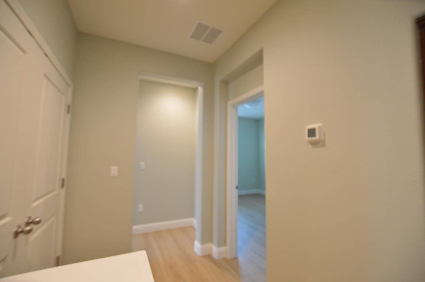 Detail Gallery Image 8 of 13 For 315 Wild Rose Way, Milpitas,  CA 95035 - 2 Beds | 2/1 Baths