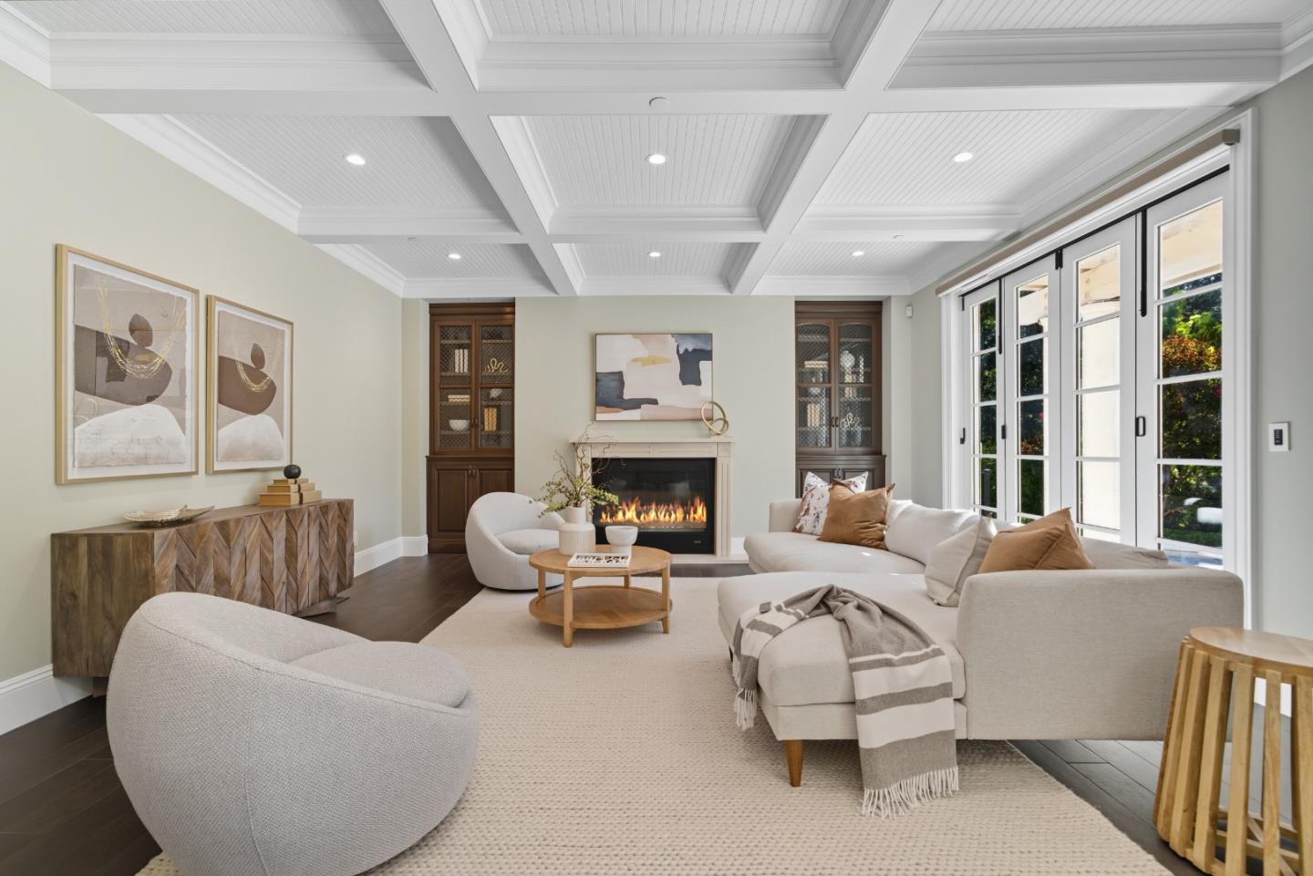 Detail Gallery Image 20 of 63 For 625 W Santa Inez Ave, Hillsborough,  CA 94010 - 5 Beds | 5/2 Baths