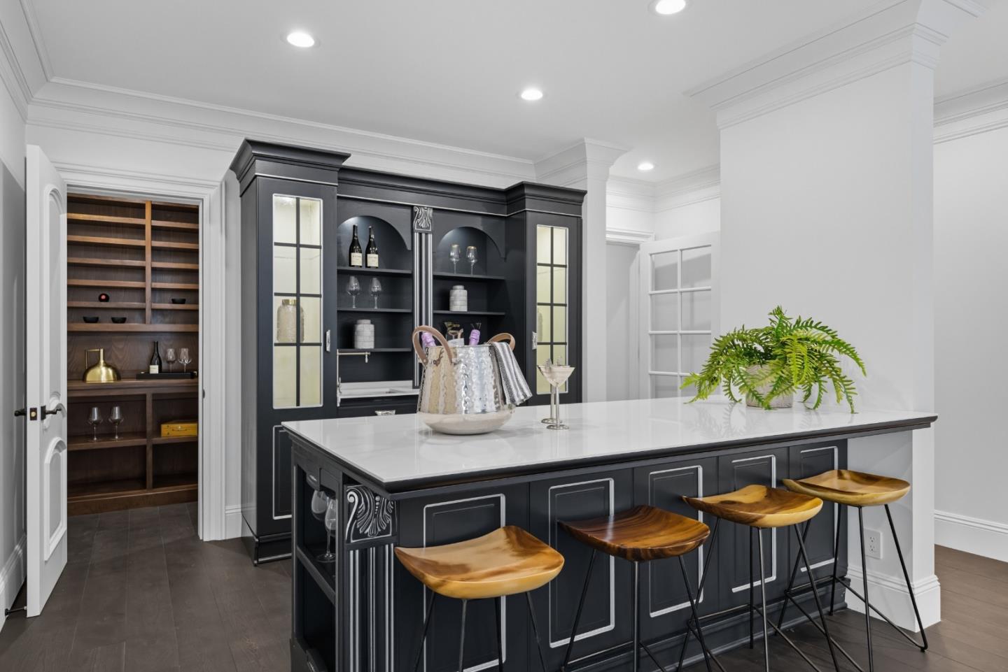 Detail Gallery Image 48 of 63 For 625 W Santa Inez Ave, Hillsborough,  CA 94010 - 5 Beds | 5/2 Baths