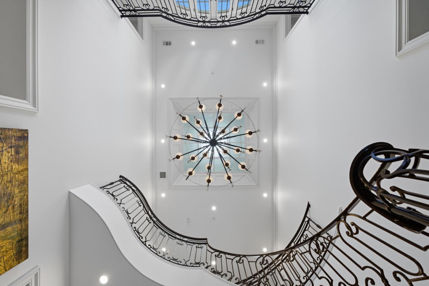 Detail Gallery Image 5 of 63 For 625 W Santa Inez Ave, Hillsborough,  CA 94010 - 5 Beds | 5/2 Baths