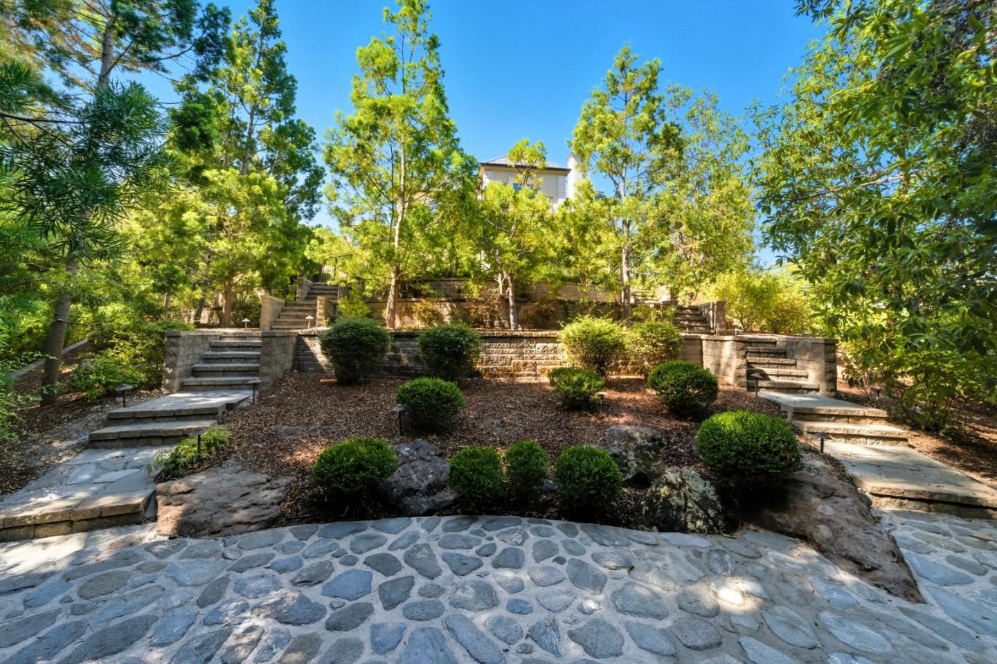 Detail Gallery Image 59 of 63 For 625 W Santa Inez Ave, Hillsborough,  CA 94010 - 5 Beds | 5/2 Baths