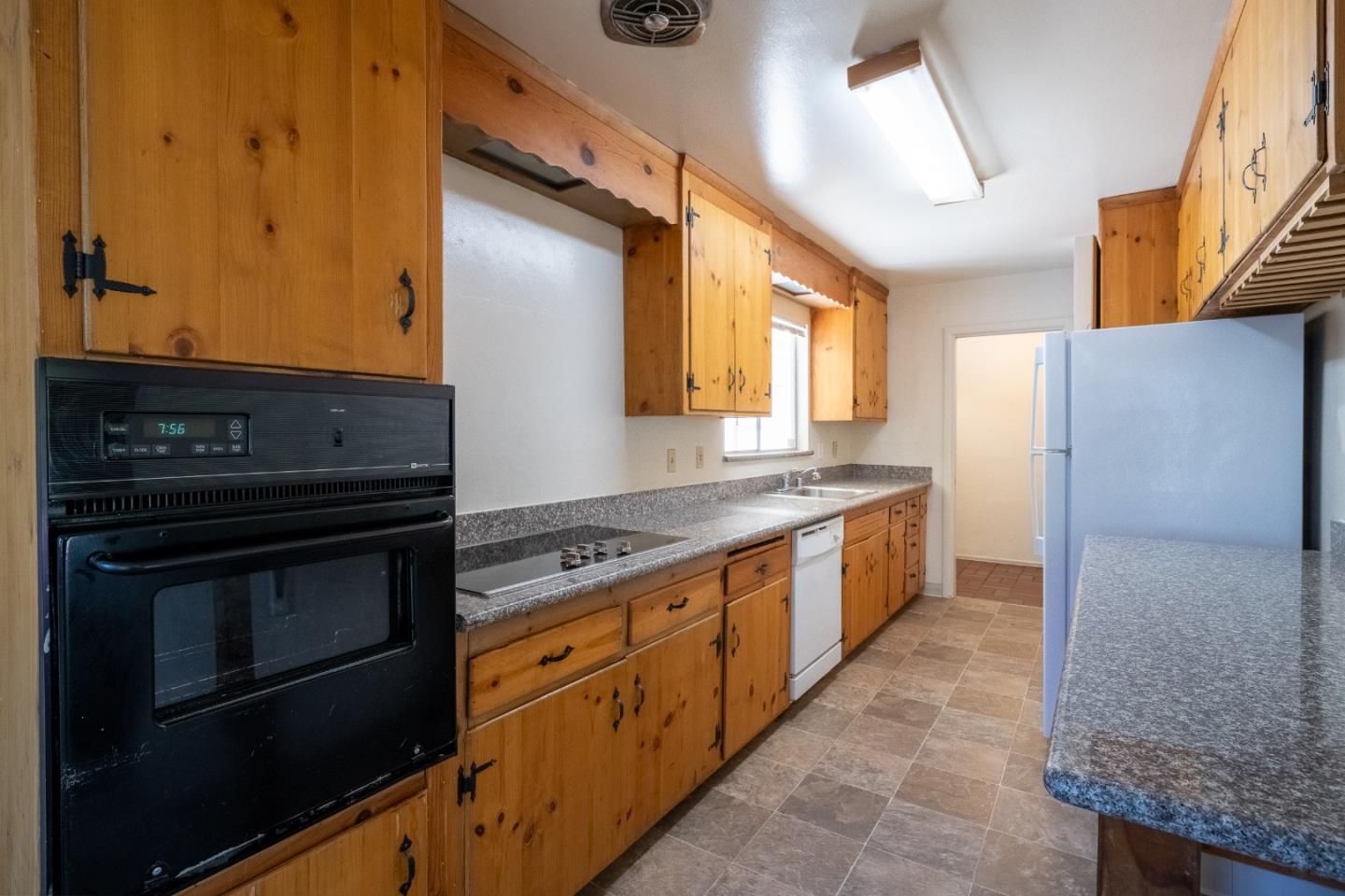 Detail Gallery Image 11 of 32 For 430 Summit Rd, Walnut Creek,  CA 94598 - 3 Beds | 3 Baths