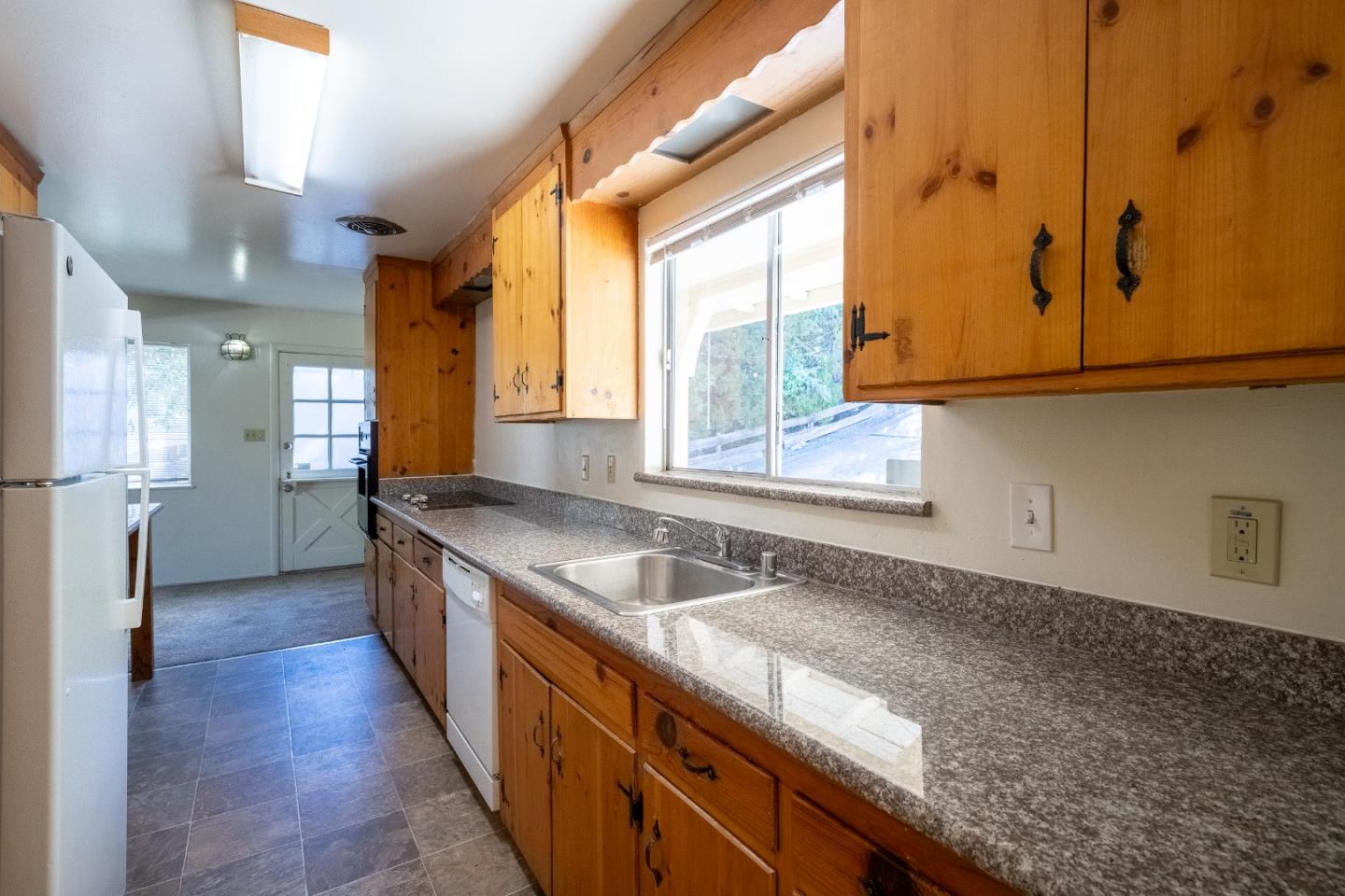 Detail Gallery Image 12 of 32 For 430 Summit Rd, Walnut Creek,  CA 94598 - 3 Beds | 3 Baths