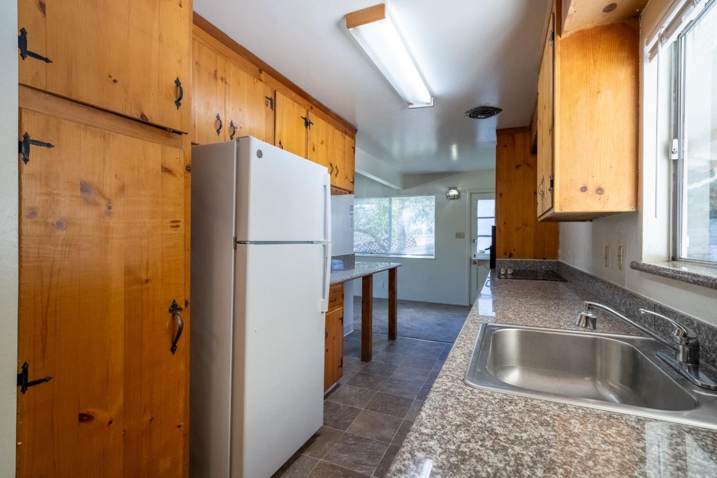 Detail Gallery Image 13 of 32 For 430 Summit Rd, Walnut Creek,  CA 94598 - 3 Beds | 3 Baths