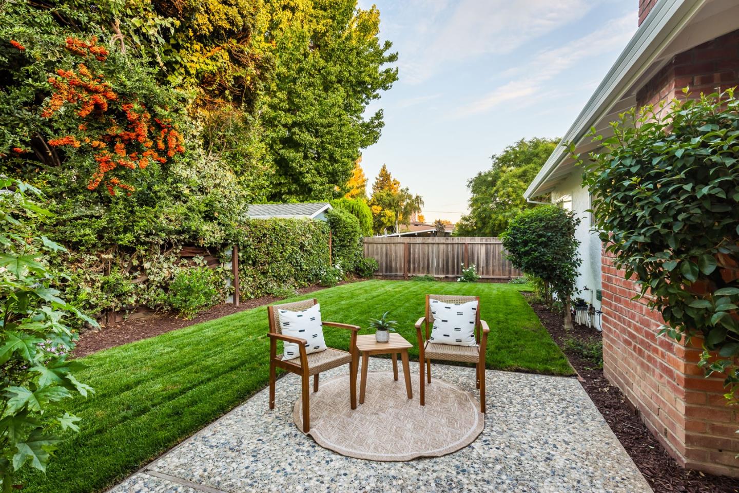 Detail Gallery Image 14 of 17 For 2498 Raleigh Dr, San Jose,  CA 95124 - 4 Beds | 2 Baths